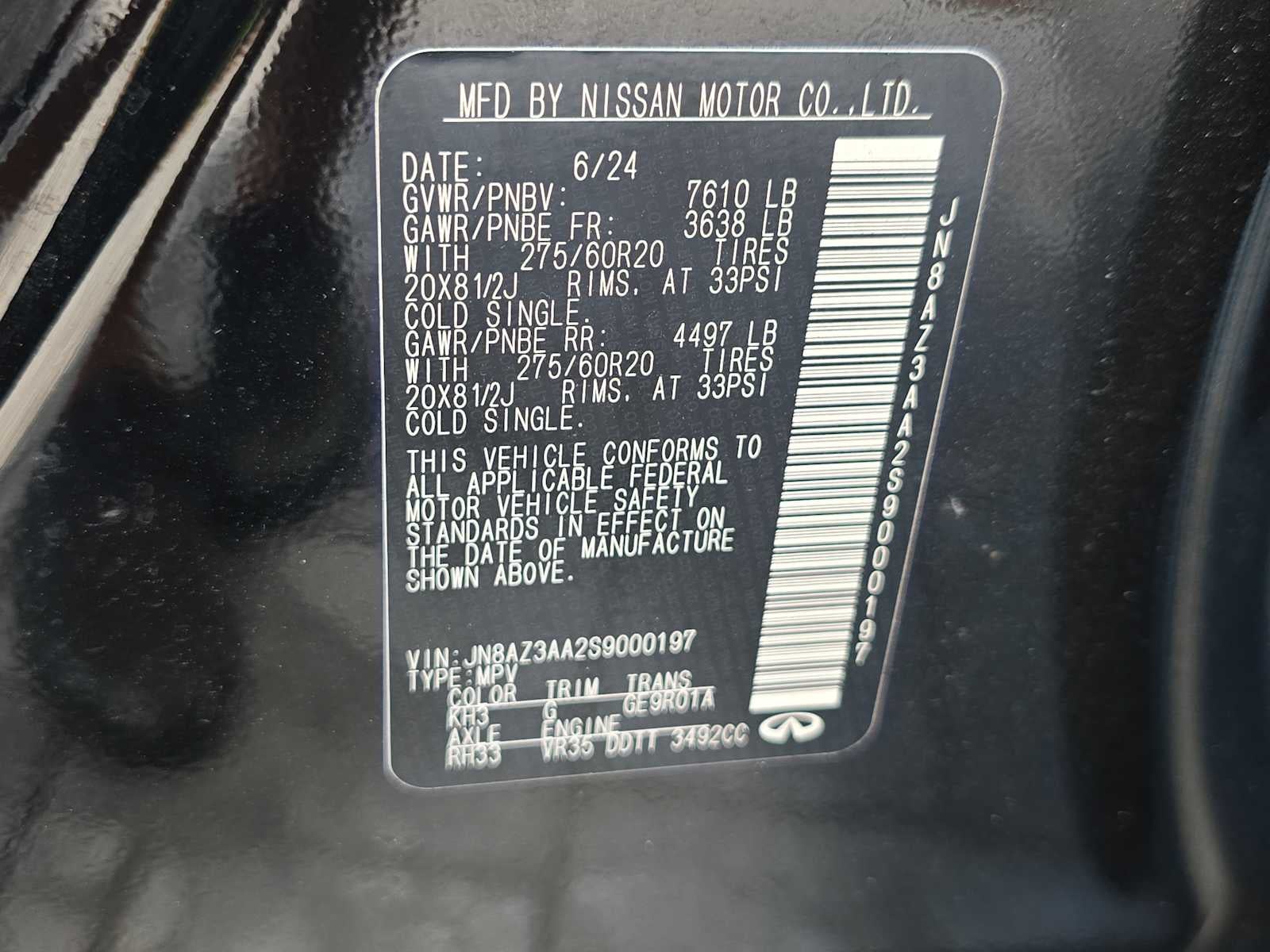 2025 INFINITI QX80 PURE