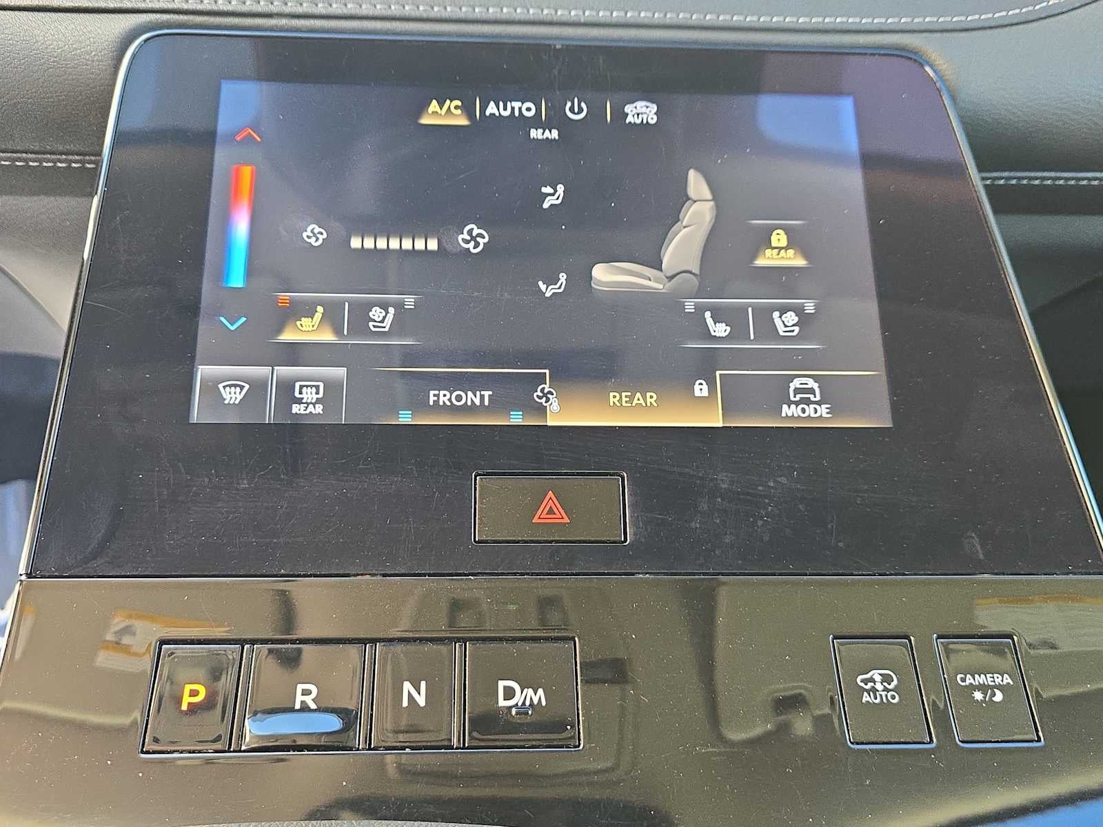 2025 INFINITI QX80 LUXE