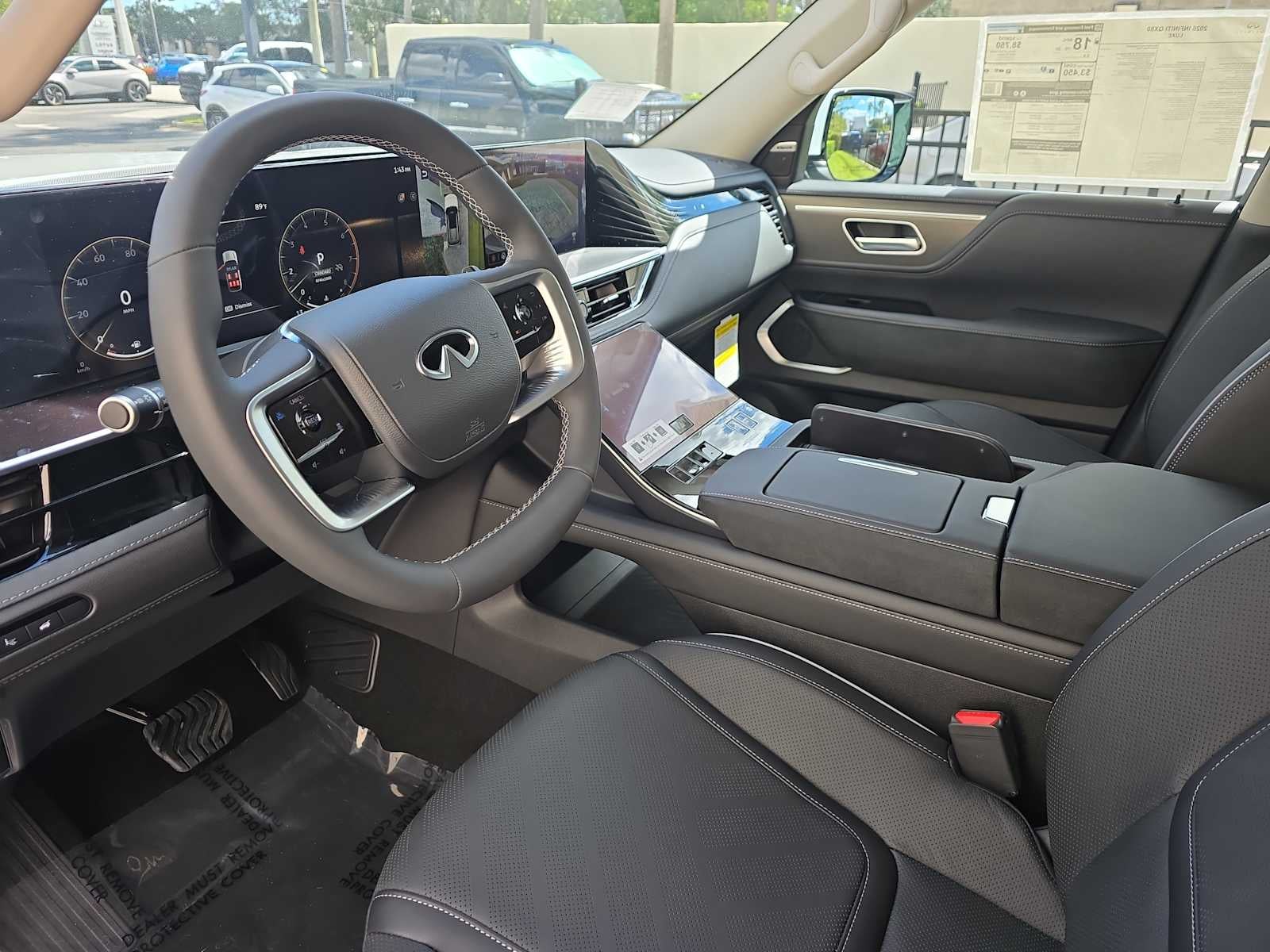 2026 INFINITI QX80 LUXE