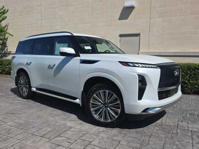 2027 INFINITI QX80 LUXE
