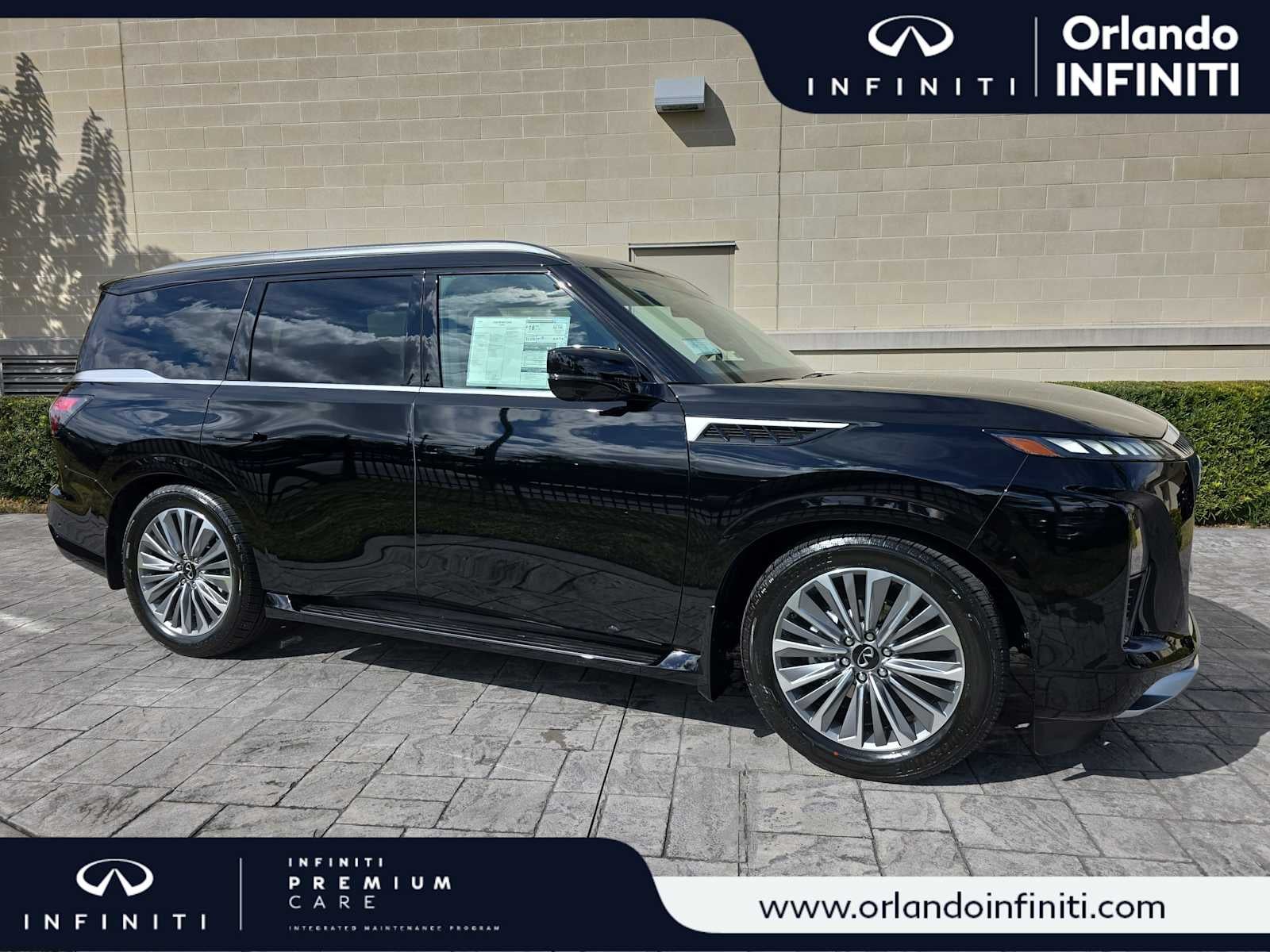 2026 INFINITI QX80 LUXE