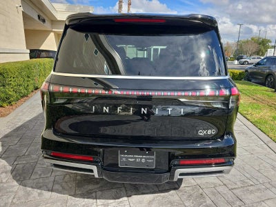2026 INFINITI QX80 LUXE