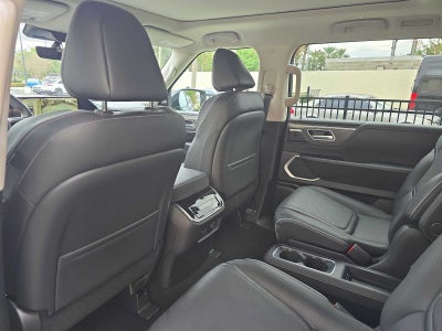 2025 INFINITI QX80 LUXE