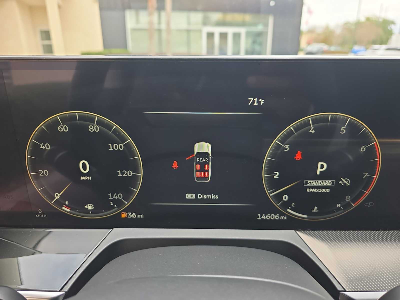 2025 INFINITI QX80 LUXE