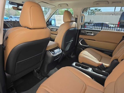 2026 INFINITI QX80 LUXE