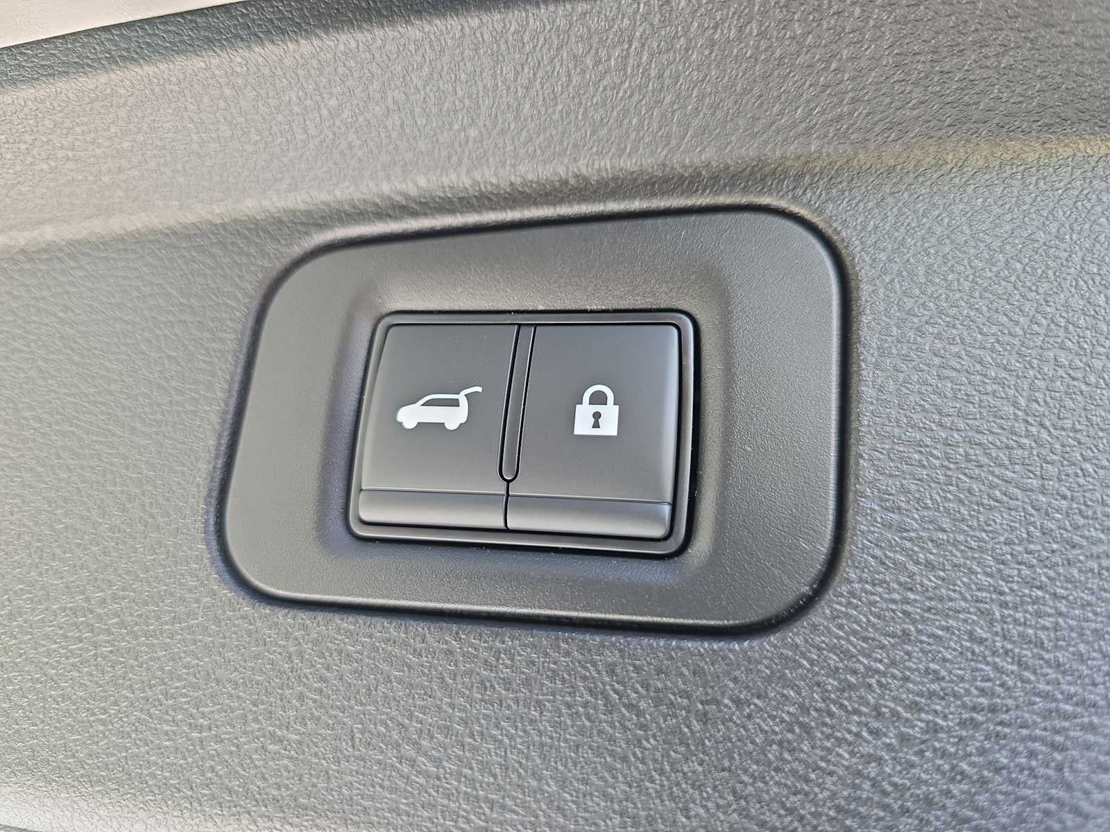 2027 INFINITI QX80 LUXE