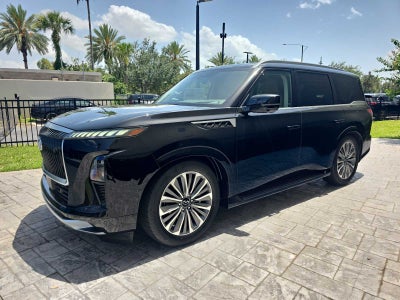 2027 INFINITI QX80 LUXE