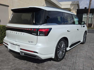2026 INFINITI QX80 LUXE