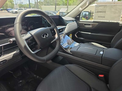 2026 INFINITI QX80 LUXE