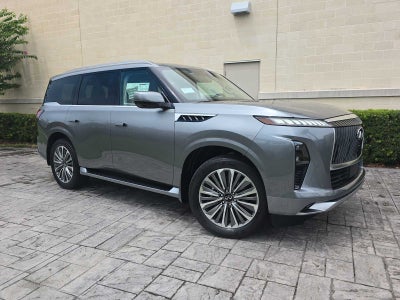 2027 INFINITI QX80 LUXE