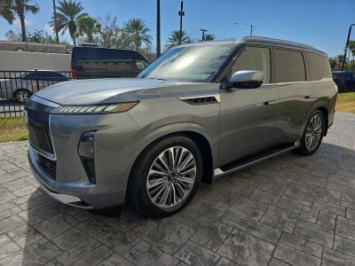 2026 INFINITI QX80 LUXE