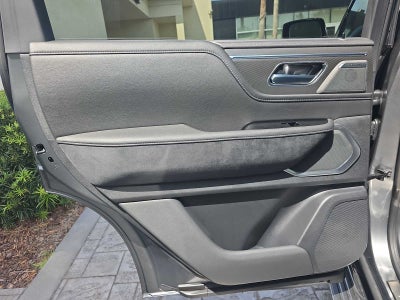 2027 INFINITI QX80 LUXE