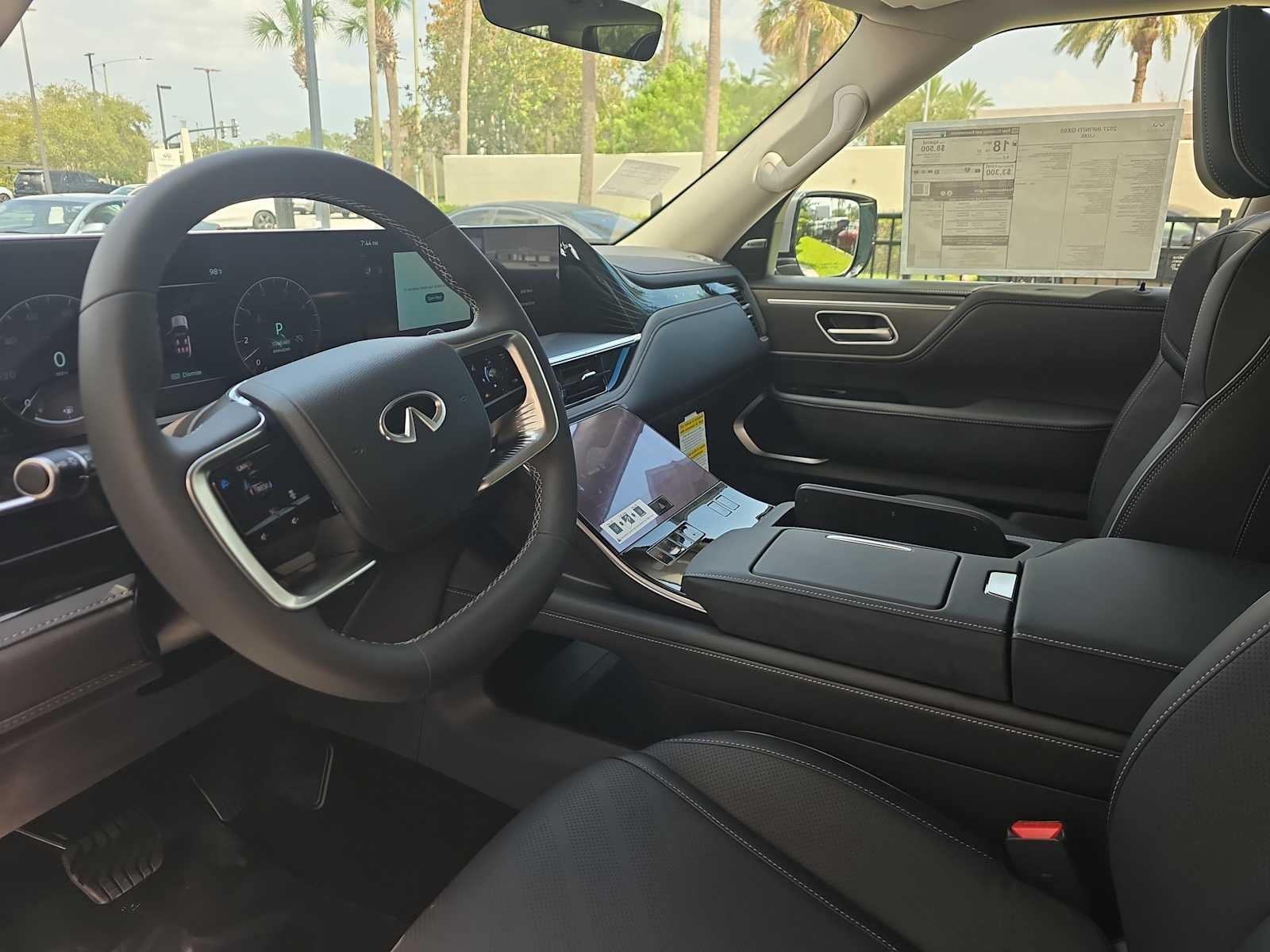 2027 INFINITI QX80 LUXE