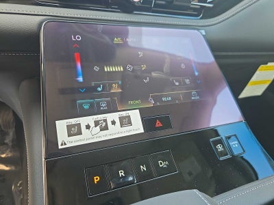 2027 INFINITI QX80 LUXE