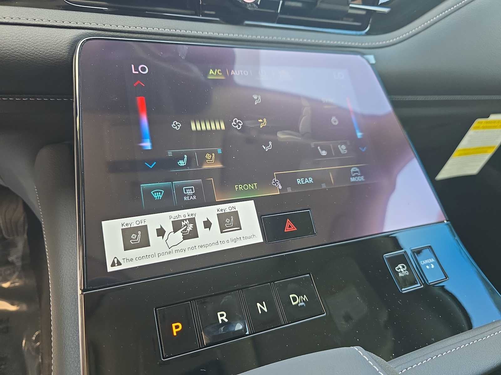 2027 INFINITI QX80 LUXE
