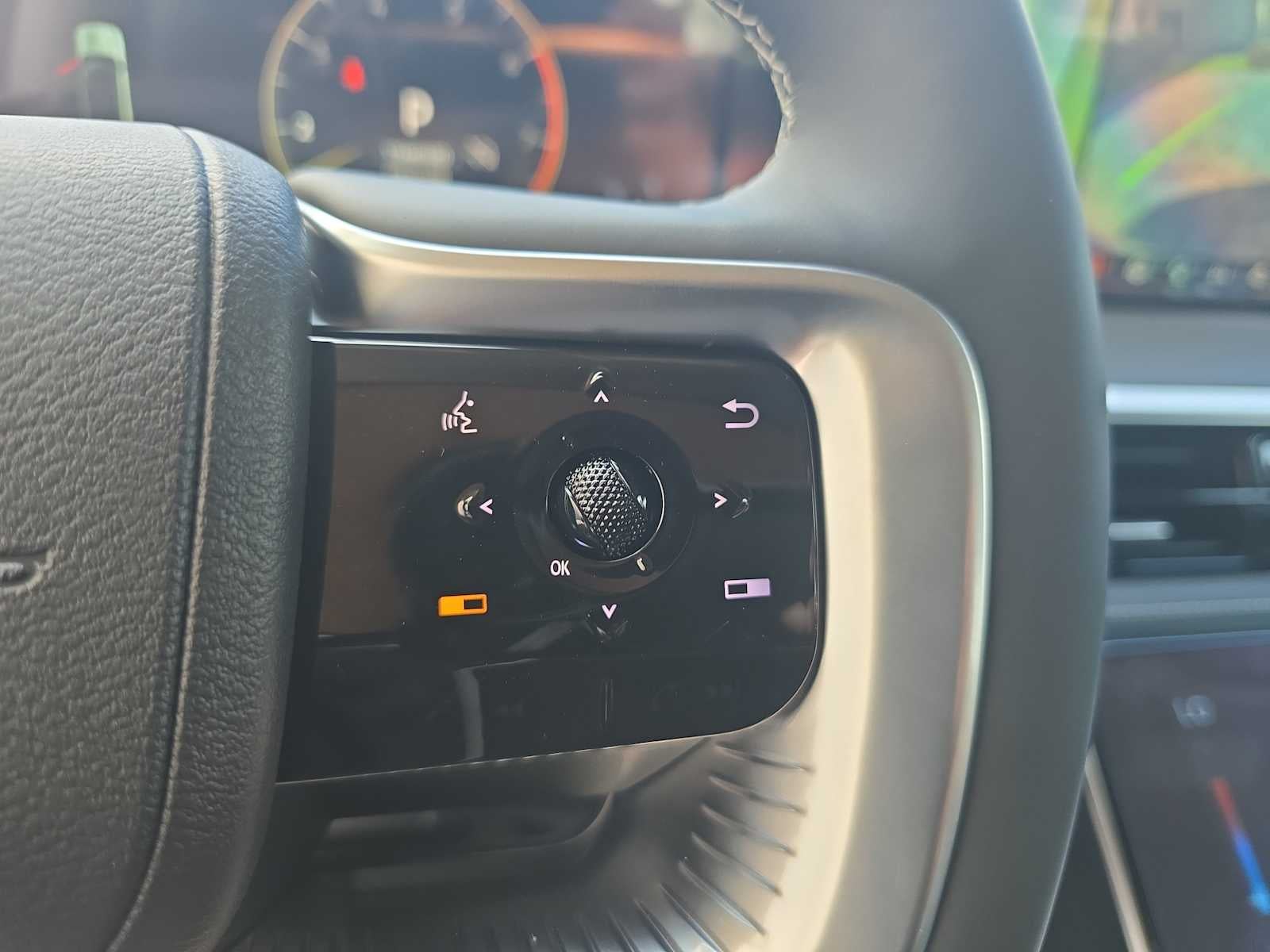 2027 INFINITI QX80 LUXE