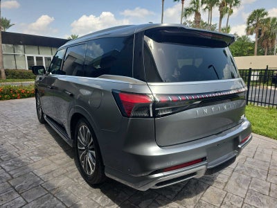 2027 INFINITI QX80 LUXE