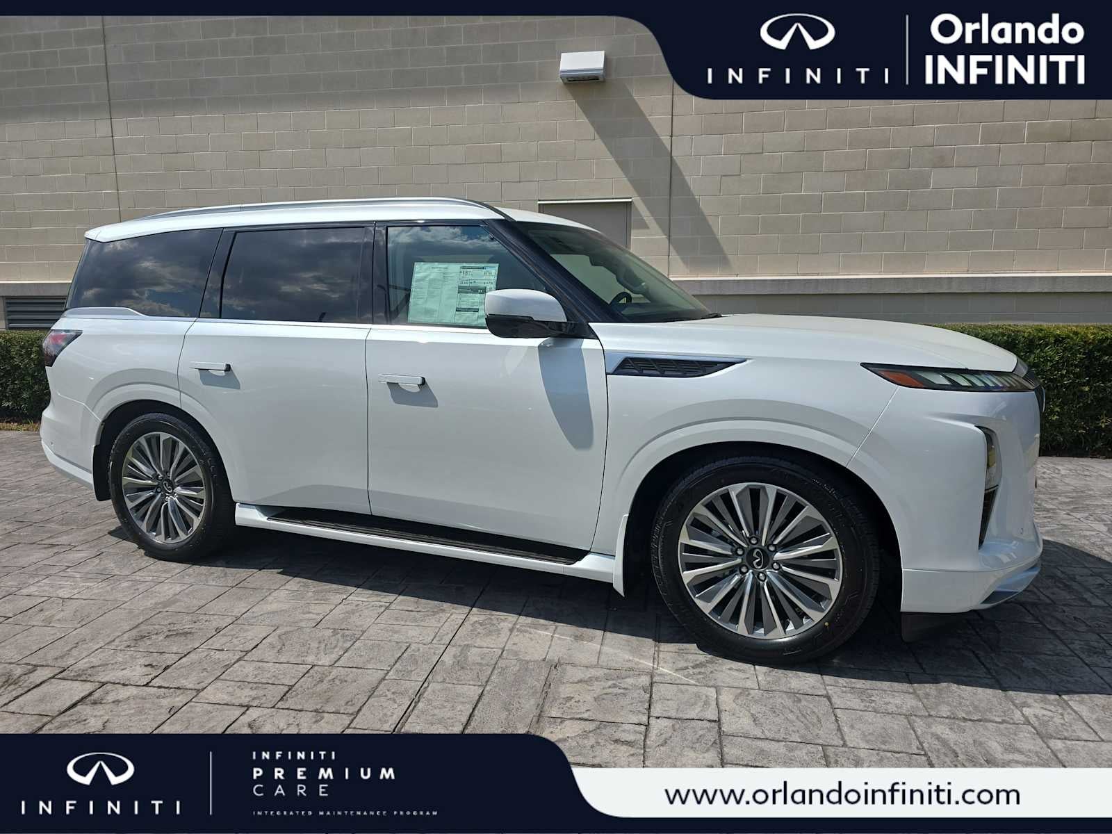 2026 INFINITI QX80 LUXE