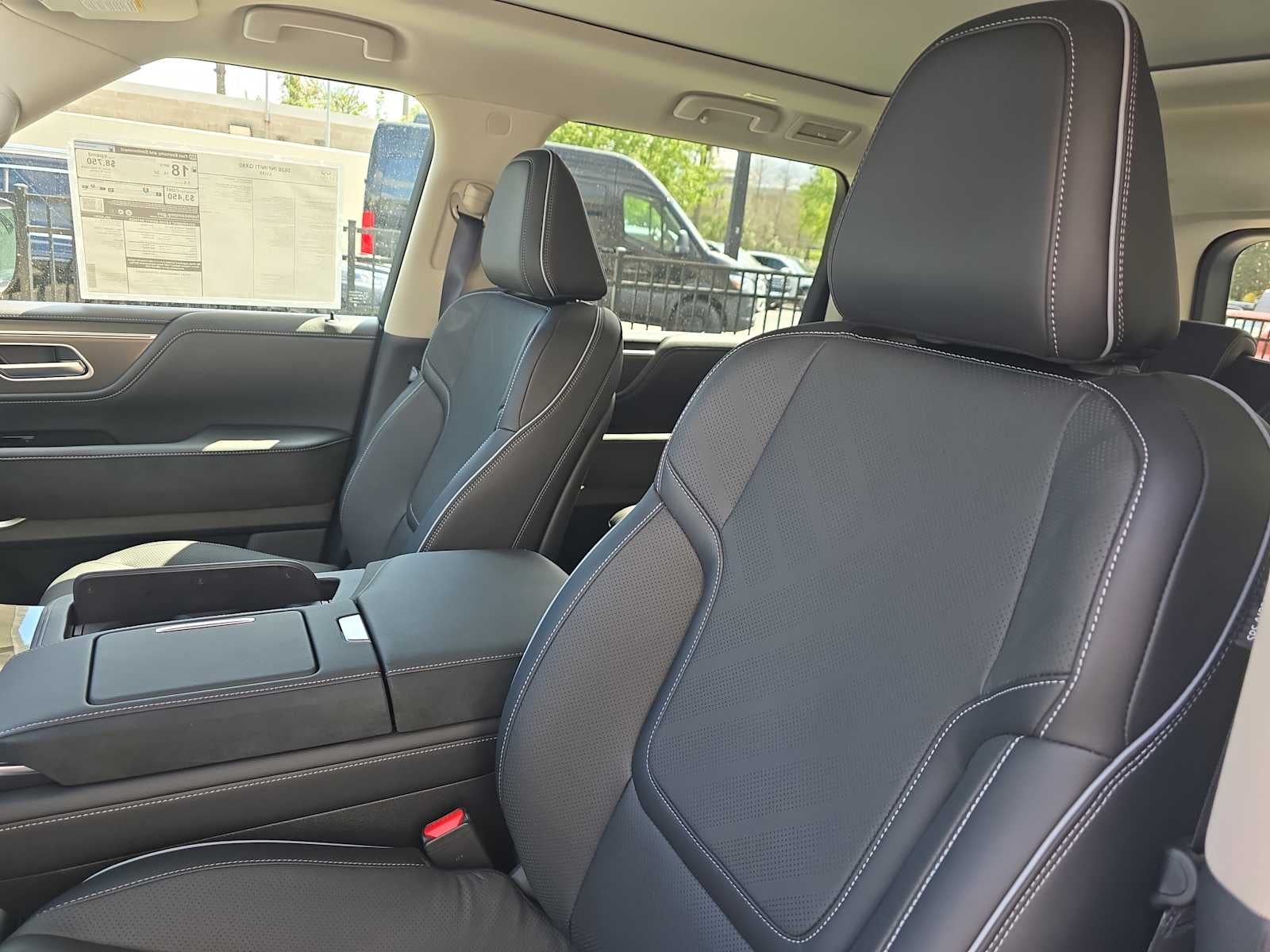2026 INFINITI QX80 LUXE