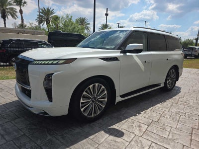2026 INFINITI QX80 LUXE