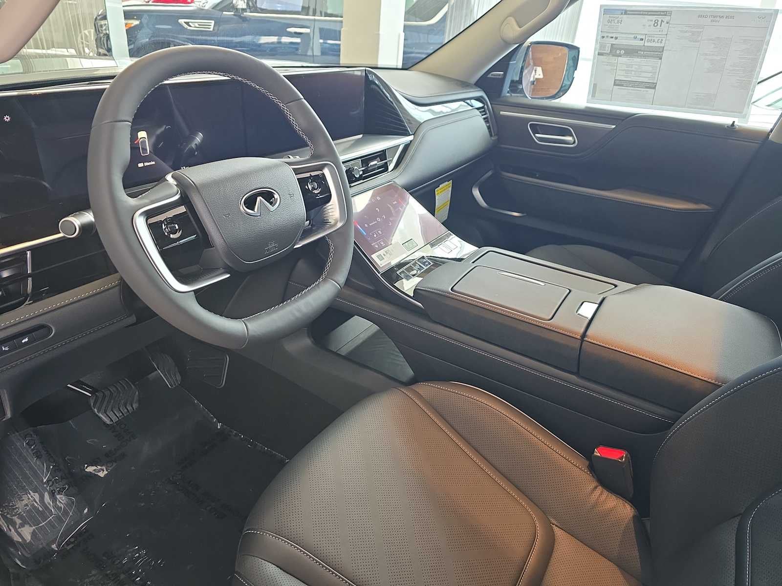 2026 INFINITI QX80 LUXE
