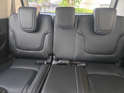 2027 INFINITI QX80 LUXE