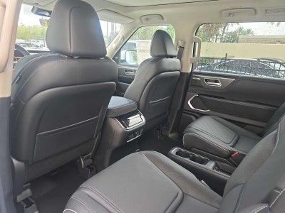 2027 INFINITI QX80 LUXE
