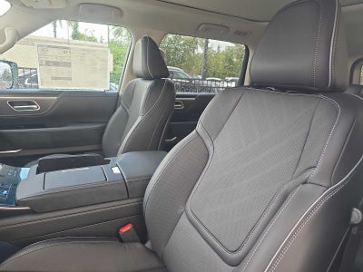 2027 INFINITI QX80 LUXE