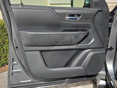 2026 INFINITI QX80 LUXE