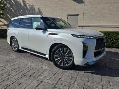 2026 INFINITI QX80 LUXE
