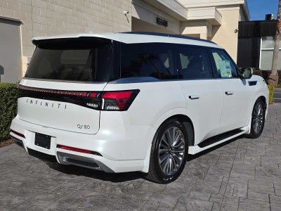 2026 INFINITI QX80 LUXE