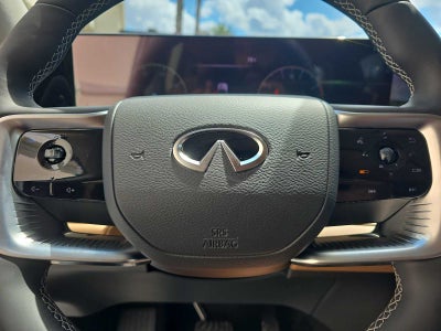 2026 INFINITI QX80 LUXE