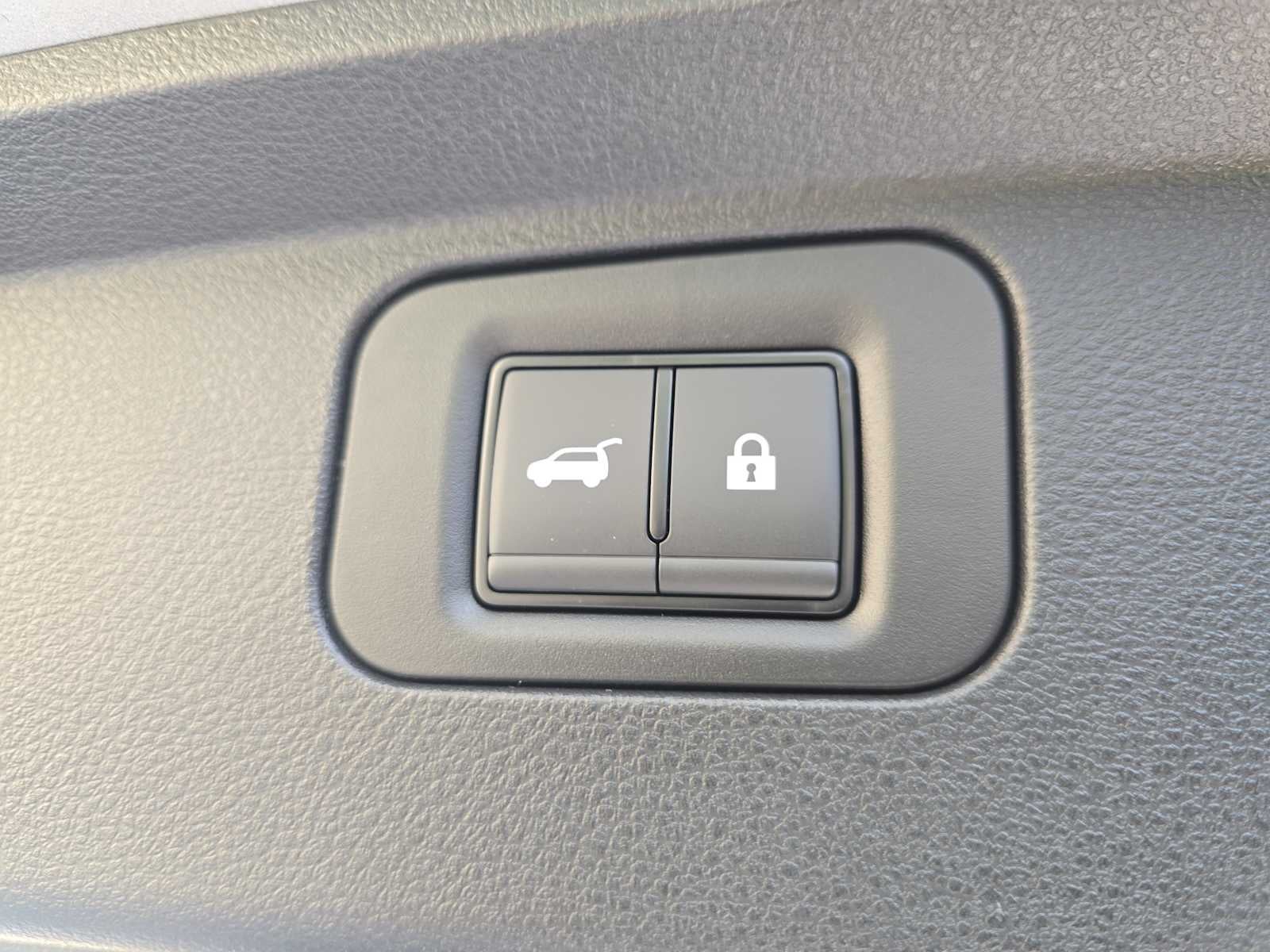 2027 INFINITI QX80 LUXE