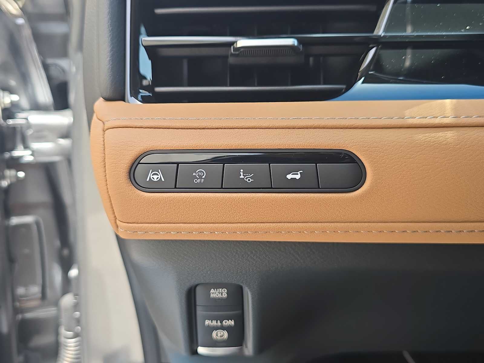 2027 INFINITI QX80 LUXE