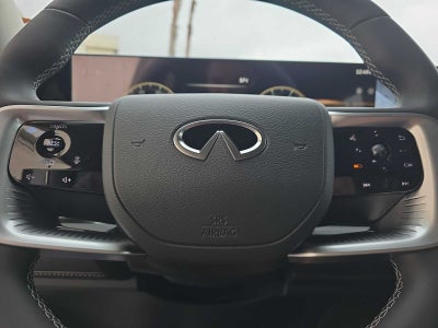 2026 INFINITI QX80 LUXE