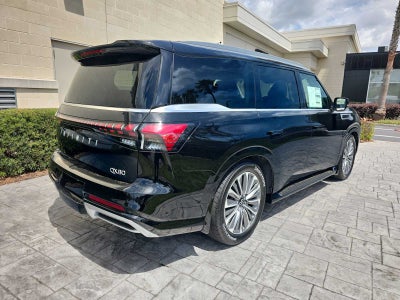 2026 INFINITI QX80 LUXE