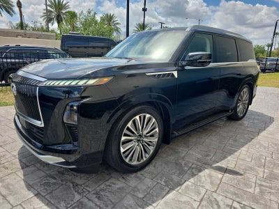 2026 INFINITI QX80 LUXE