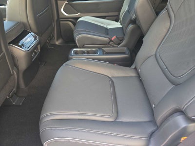 2027 INFINITI QX80 LUXE