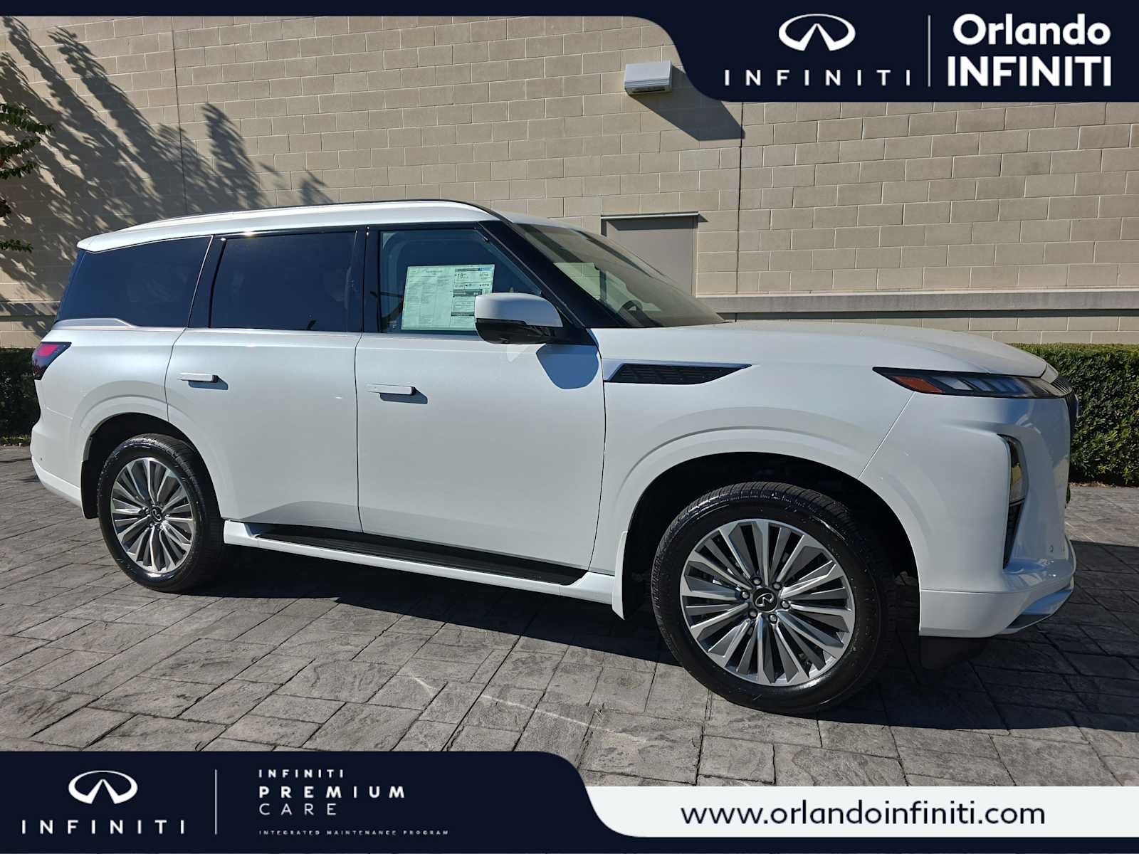 2026 INFINITI QX80 LUXE
