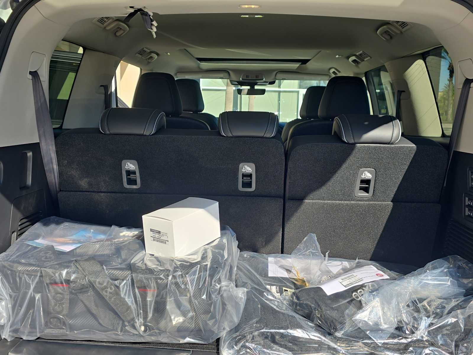 2026 INFINITI QX80 LUXE