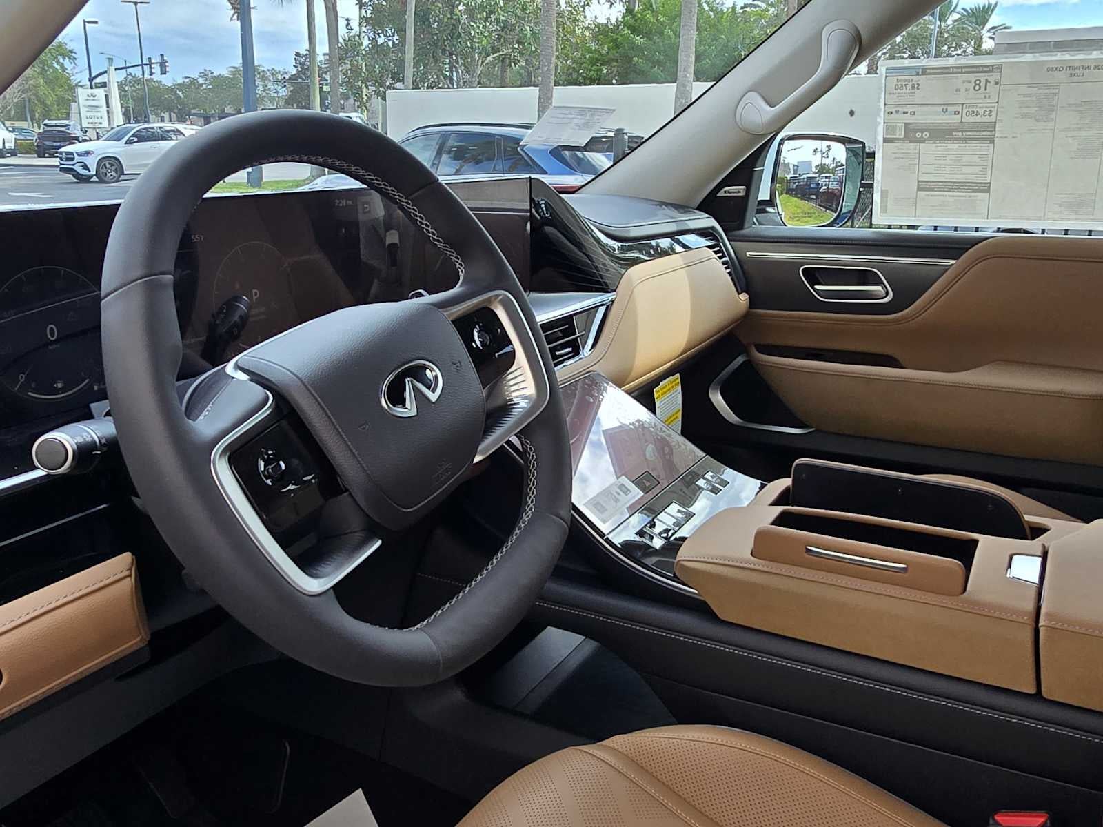 2026 INFINITI QX80 LUXE