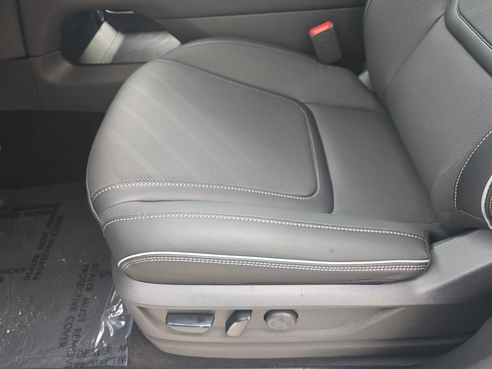 2027 INFINITI QX80 LUXE