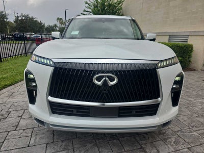 2027 INFINITI QX80 LUXE