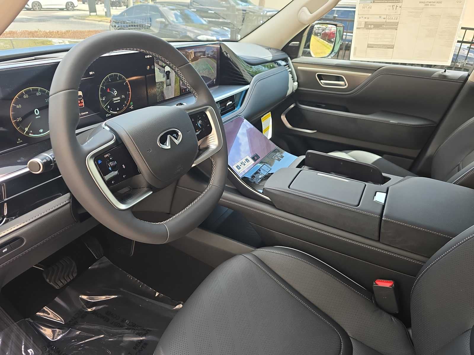 2026 INFINITI QX80 LUXE
