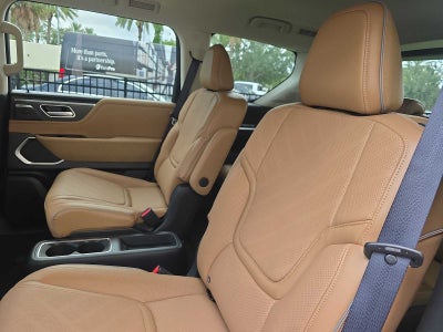 2027 INFINITI QX80 LUXE