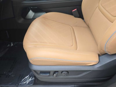 2027 INFINITI QX80 LUXE