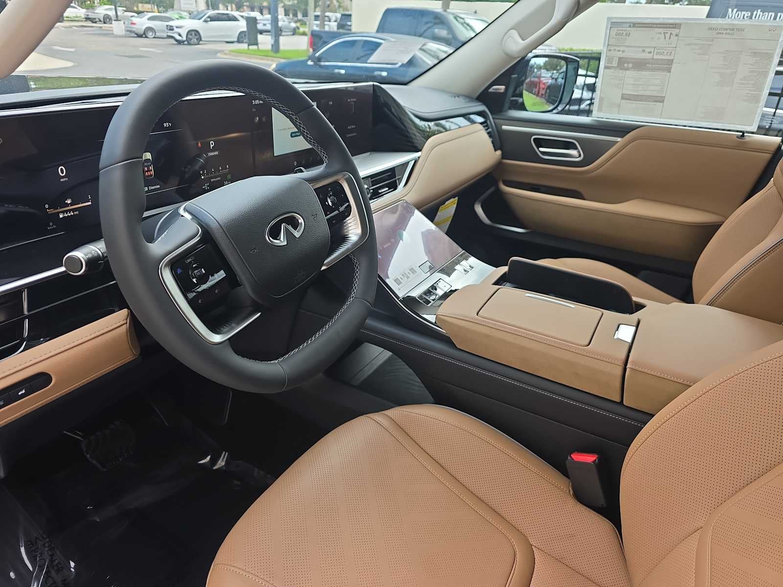 2027 INFINITI QX80 LUXE
