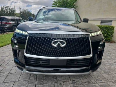 2027 INFINITI QX80 LUXE