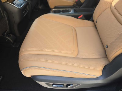 2027 INFINITI QX80 LUXE