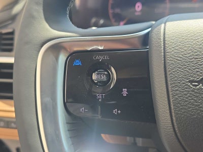 2027 INFINITI QX80 LUXE